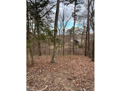 Great lot for building your new home.  .44 acre sewered lot on Bella Vista Country Club - Kingswood in Arkansas - for sale on GolfHomes.com, golf home, golf lot