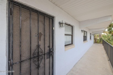 MOTIVATED SELLER! BRING US YOUR OFFER! Imagine relaxing on your on Daytona Beach Golf Club in Florida - for sale on GolfHomes.com, golf home, golf lot