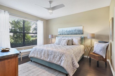 Meticulously maintained, tastefully decorated, gorgeous 2 on Esplanade Golf and Country at Lakewood Ranch in Florida - for sale on GolfHomes.com, golf home, golf lot