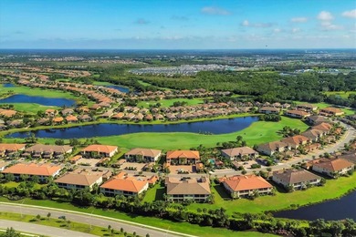Meticulously maintained, tastefully decorated, gorgeous 2 on Esplanade Golf and Country at Lakewood Ranch in Florida - for sale on GolfHomes.com, golf home, golf lot