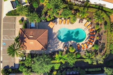 Meticulously maintained, tastefully decorated, gorgeous 2 on Esplanade Golf and Country at Lakewood Ranch in Florida - for sale on GolfHomes.com, golf home, golf lot