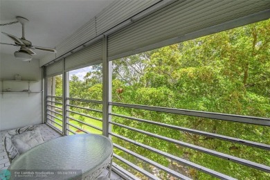 Priced under market! Well maintained 1 bed, 1.5 bath condo in on Wynmoor Golf Course in Florida - for sale on GolfHomes.com, golf home, golf lot