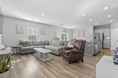 Assumable 4.5% Loan. Golf Cart to convey with acceptable offer on Cypress Point Par 3 in South Carolina - for sale on GolfHomes.com, golf home, golf lot