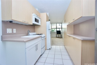 TURN KEY, MOVE-IN CONDITION, FEE SIMPLE. Spacious Studio, 1 bath on Ala Wai Golf Course in Hawaii - for sale on GolfHomes.com, golf home, golf lot