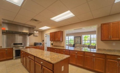 Welcome to this charming 2-bedroom, 2-bathroom manufactured home on Lily Lake Golf and RV Resort in Florida - for sale on GolfHomes.com, golf home, golf lot