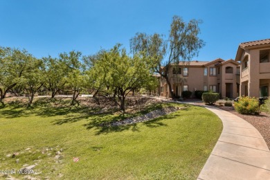 Turn-key 3 bed 2 bath, fully furnished, second floor Casita with on The Golf Club at Vistoso in Arizona - for sale on GolfHomes.com, golf home, golf lot