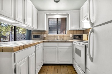 *Idyllic Retreat at Rayburn Country's Heart - Steps Away from on Rayburn Country Club in Texas - for sale on GolfHomes.com, golf home, golf lot