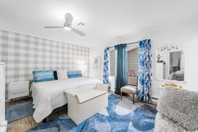 Welcome to Your Dream Home in Clearbrook's 55+ Community! This on Rossmoor Golf Club in New Jersey - for sale on GolfHomes.com, golf home, golf lot