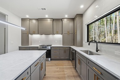 Discover the perfect blend of modern comfort, style, and relaxed on  in Arkansas - for sale on GolfHomes.com, golf home, golf lot