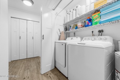 Welcome to Your Dream Home in Clearbrook's 55+ Community! This on Rossmoor Golf Club in New Jersey - for sale on GolfHomes.com, golf home, golf lot
