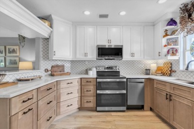 Welcome to your private oasis in the heart of highly on The Dunedin Country Club in Florida - for sale on GolfHomes.com, golf home, golf lot