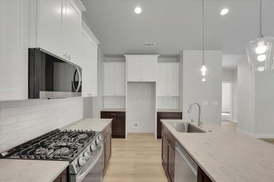 Beautiful Pro Made condo in gated community, discover the on Deer Park Golf Club in Washington - for sale on GolfHomes.com, golf home, golf lot