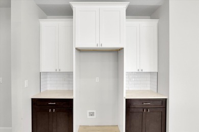 Beautiful Pro Made condo in gated community, discover the on Deer Park Golf Club in Washington - for sale on GolfHomes.com, golf home, golf lot