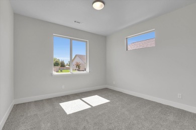 Beautiful Pro Made condo in gated community, discover the on Deer Park Golf Club in Washington - for sale on GolfHomes.com, golf home, golf lot