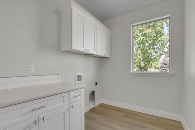 Beautiful Pro Made condo in gated community, discover the on Deer Park Golf Club in Washington - for sale on GolfHomes.com, golf home, golf lot