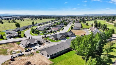 Beautiful Pro Made condo in gated community, discover the on Deer Park Golf Club in Washington - for sale on GolfHomes.com, golf home, golf lot