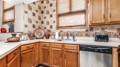 Beautifully cared for, light-filled 2-bedroom, 2 bath Walnut on Eagle Ridge Inn and Resort in Illinois - for sale on GolfHomes.com, golf home, golf lot