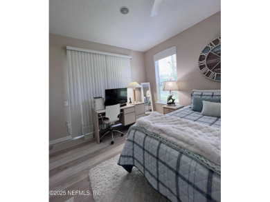 This amazing house features beautiful 21''cathedral ceilings in on Golf Club At Fleming Island in Florida - for sale on GolfHomes.com, golf home, golf lot