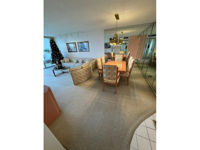 This 2/2 condo in the desirable Palm-Aire community on the 7th on Palm-Aire Country Club and Resort - Palms in Florida - for sale on GolfHomes.com, golf home, golf lot