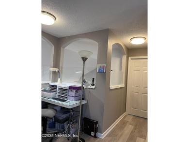 This amazing house features beautiful 21''cathedral ceilings in on Golf Club At Fleming Island in Florida - for sale on GolfHomes.com, golf home, golf lot
