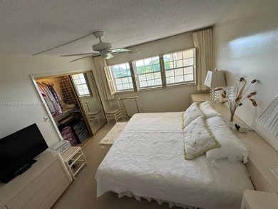 This 2/2 condo in the desirable Palm-Aire community on the 7th on Palm-Aire Country Club and Resort - Palms in Florida - for sale on GolfHomes.com, golf home, golf lot