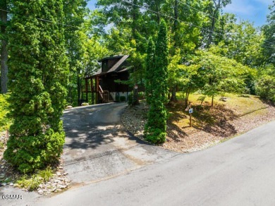 Escape to the Smokies with this beautifully maintained 2-bedroom on Bent Creek Golf Course in Tennessee - for sale on GolfHomes.com, golf home, golf lot