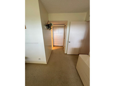 This 2/2 condo in the desirable Palm-Aire community on the 7th on Palm-Aire Country Club and Resort - Palms in Florida - for sale on GolfHomes.com, golf home, golf lot