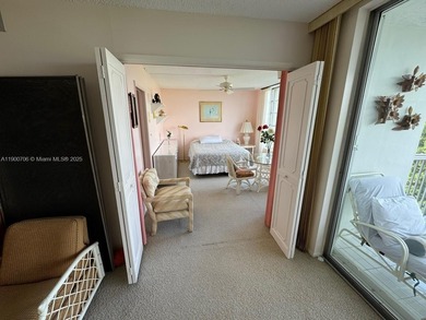 This 2/2 condo in the desirable Palm-Aire community on the 7th on Palm-Aire Country Club and Resort - Palms in Florida - for sale on GolfHomes.com, golf home, golf lot