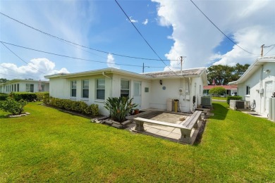 Don't miss this move-in ready 2bd 2ba 1 car garage Baldwin model on Mainlands Golf Club in Florida - for sale on GolfHomes.com, golf home, golf lot