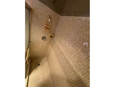 This 2/2 condo in the desirable Palm-Aire community on the 7th on Palm-Aire Country Club and Resort - Palms in Florida - for sale on GolfHomes.com, golf home, golf lot