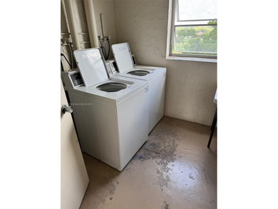 This 2/2 condo in the desirable Palm-Aire community on the 7th on Palm-Aire Country Club and Resort - Palms in Florida - for sale on GolfHomes.com, golf home, golf lot