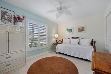 WELL-MAINTAINED 2 BEDROOM, 2 BATH PLUS DEN, 2-CAR GARAGE LOCATED on Kings Gate Golf Club in Florida - for sale on GolfHomes.com, golf home, golf lot