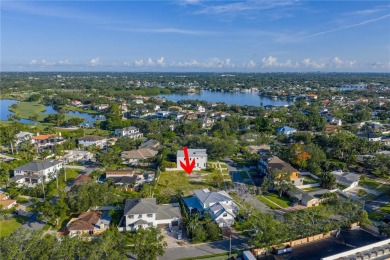 Vacant and Cleared Lot in the Highly Desirable Snell Isle on The Renaisssance Vinoy Golf Club in Florida - for sale on GolfHomes.com, golf home, golf lot