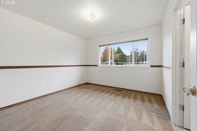 Call for details on 3.375% Rate Assumable Loan! Charming home on Gresham Golf Course in Oregon - for sale on GolfHomes.com, golf home, golf lot