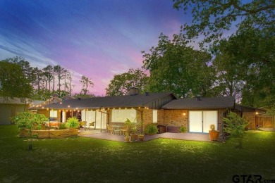 Don't miss your opportunity to own a fully updated 2420 square on Hide-A-Way Lake Golf Course in Texas - for sale on GolfHomes.com, golf home, golf lot