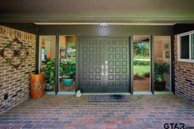 Don't miss your opportunity to own a fully updated 2420 square on Hide-A-Way Lake Golf Course in Texas - for sale on GolfHomes.com, golf home, golf lot