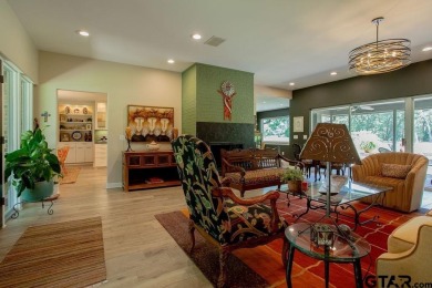 Don't miss your opportunity to own a fully updated 2420 square on Hide-A-Way Lake Golf Course in Texas - for sale on GolfHomes.com, golf home, golf lot