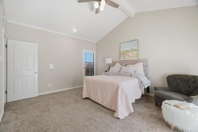 Newly updated Tamarisk gem in Fairway Oaks! This spacious on Abilene Country Club - South Course in Texas - for sale on GolfHomes.com, golf home, golf lot