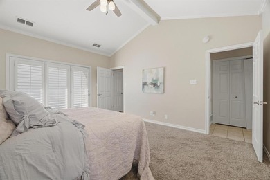 Newly updated Tamarisk gem in Fairway Oaks! This spacious on Abilene Country Club - South Course in Texas - for sale on GolfHomes.com, golf home, golf lot