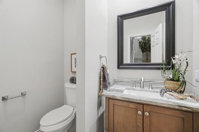 Newly updated Tamarisk gem in Fairway Oaks! This spacious on Abilene Country Club - South Course in Texas - for sale on GolfHomes.com, golf home, golf lot