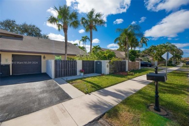 Find paradise in this elegantly updated, bright & airy 2bed on Delray Beach Golf Club in Florida - for sale on GolfHomes.com, golf home, golf lot