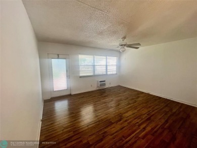 GREAT ***INVESTMENT PROPERTY***! TENANT CURRENTLY IN PLACE on Hillsboro Pines Golf in Florida - for sale on GolfHomes.com, golf home, golf lot
