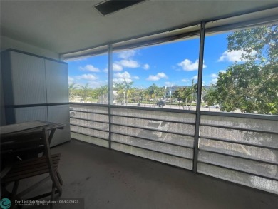 GREAT ***INVESTMENT PROPERTY***! TENANT CURRENTLY IN PLACE on Hillsboro Pines Golf in Florida - for sale on GolfHomes.com, golf home, golf lot