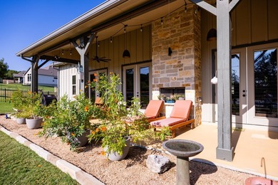 Lovely stand alone German Cottage in Comanche Trace with no on The Club At Comanche Trace in Texas - for sale on GolfHomes.com, golf home, golf lot