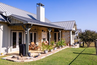 Lovely stand alone German Cottage in Comanche Trace with no on The Club At Comanche Trace in Texas - for sale on GolfHomes.com, golf home, golf lot