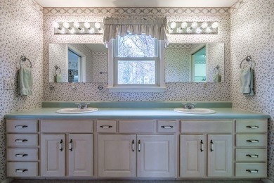 Charming 3-Bedroom, 3-Bath Home on Historic Paris Hill

Nestled on Paris Hill Country Club in Maine - for sale on GolfHomes.com, golf home, golf lot