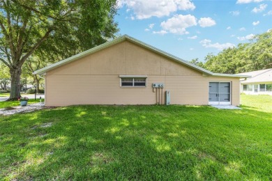 Here is the Villa you have been looking for!  This is an end on On Top of the World Golf Course in Florida - for sale on GolfHomes.com, golf home, golf lot