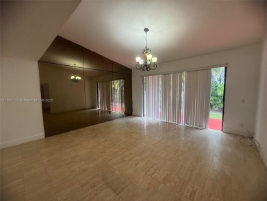 Well located 2 story townhome. Best option if you want to invest on Jim McLean Signature Course in Florida - for sale on GolfHomes.com, golf home, golf lot