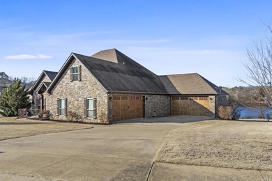 Beautifully updated home located on a rare double lot in on  in Arkansas - for sale on GolfHomes.com, golf home, golf lot