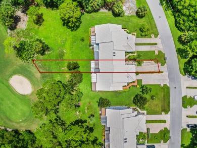 Step into paradise with this 2-bed, 2.5-bath townhouse nestled on Riverbend Golf Club in Florida - for sale on GolfHomes.com, golf home, golf lot